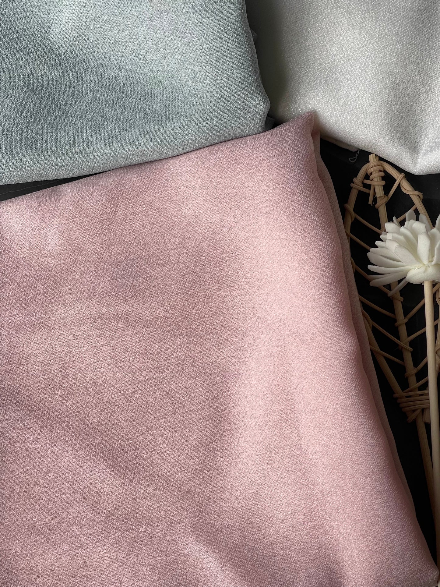 Shimmer georgette Hijabs- Tea Pink