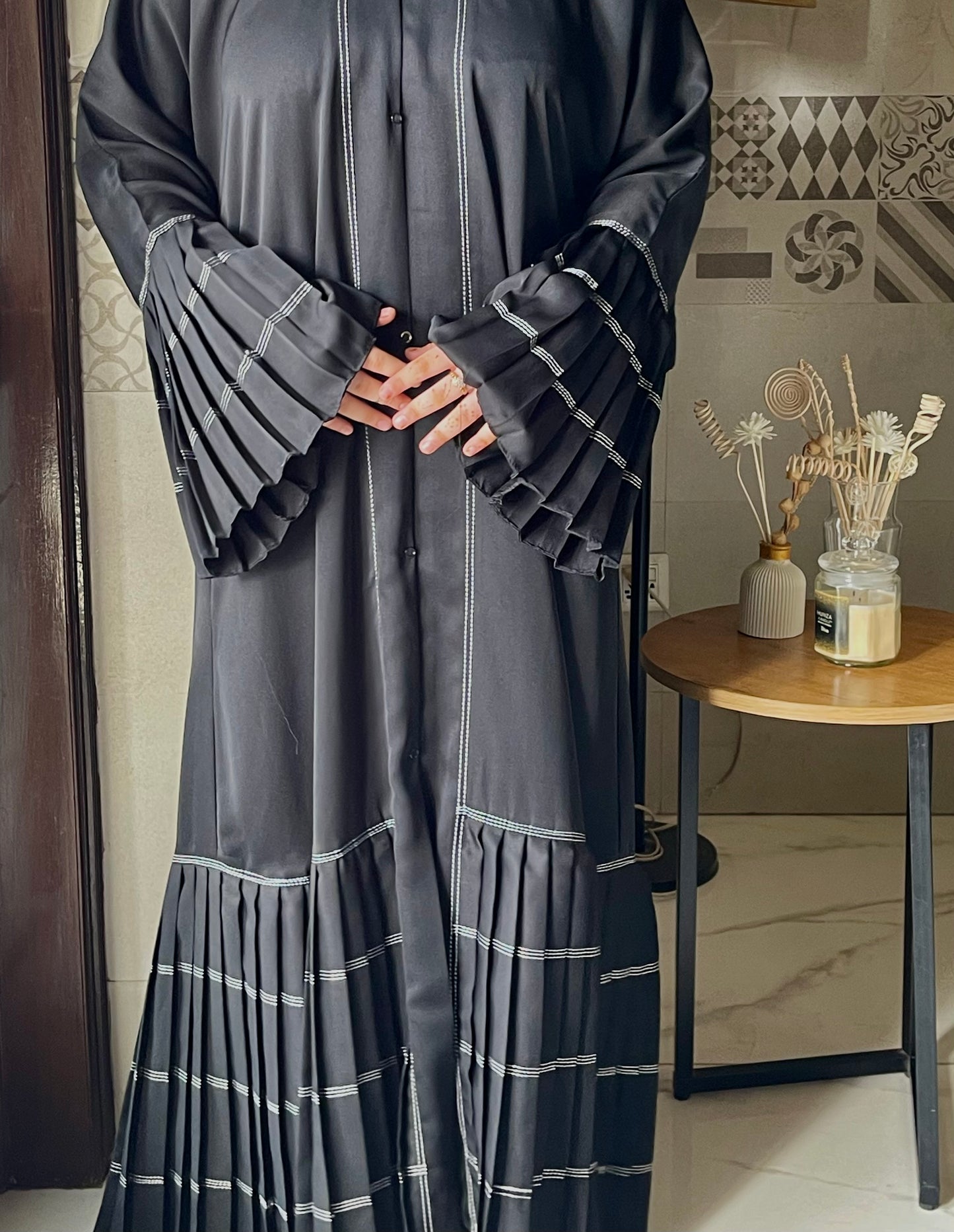 Black Frilled Abaya (White Lining)