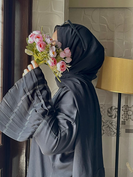 Black Frilled Abaya (White Lining)